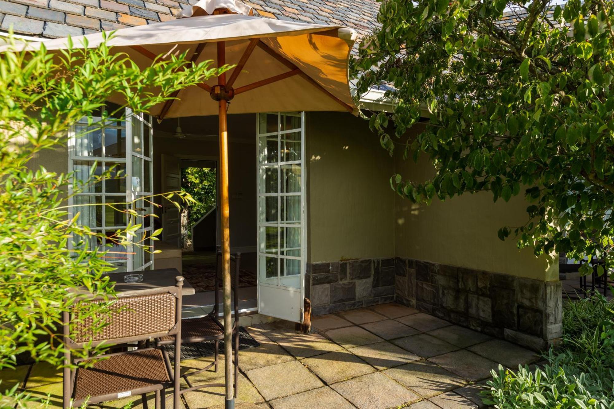 Moorcroft Manor Boutique Country Hotel Хаймвилль Экстерьер фото